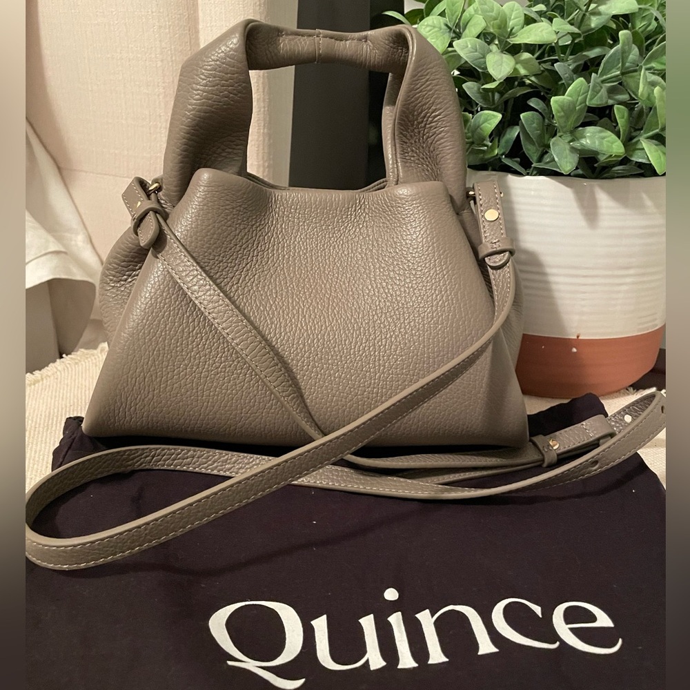 Quince Italian Leather Trapeze Crossbody Bag Mink Color—Grey/Beige ⭐️⭐️⭐️⭐️⭐️